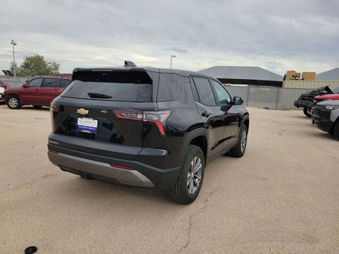 New 2026 Chevrolet Equinox LT w/ Convenience Package II FWD image 8