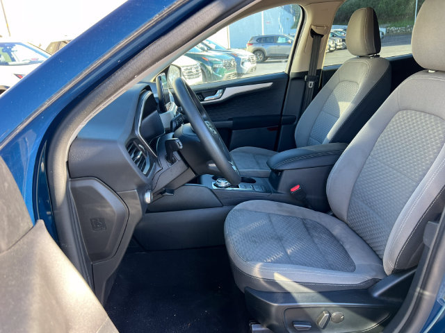 Used 2020 Ford Escape SE FWD image 3