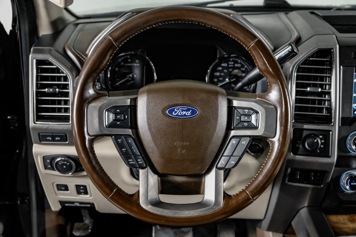 Used 2019 Ford F250 Limited w/ FX4 Off-Road Package AWD/4WD image 16