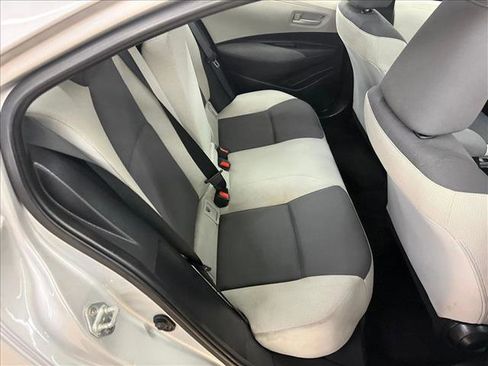 Used 2023 Toyota Corolla LE image 21