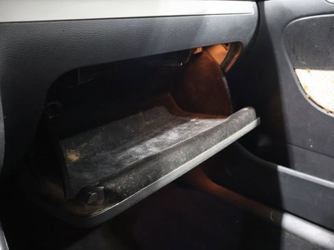 Used 2010 Volkswagen Jetta S image 26