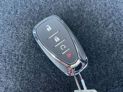 Used 2025 Chevrolet TrailBlazer LT image 23