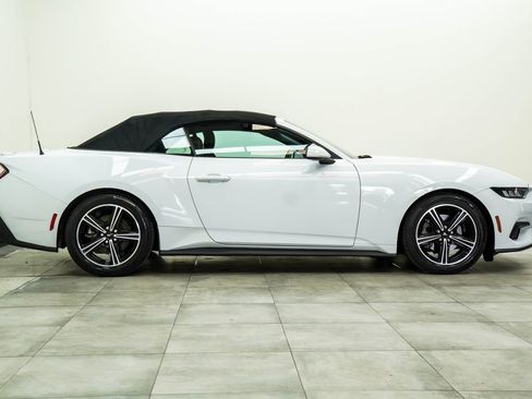 Used 2024 Ford Mustang Premium RWD image 9