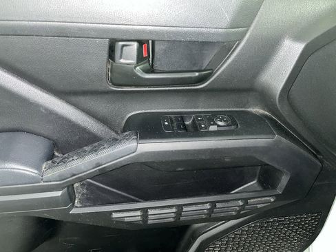 Used 2024 Toyota Tacoma SR RWD image 13