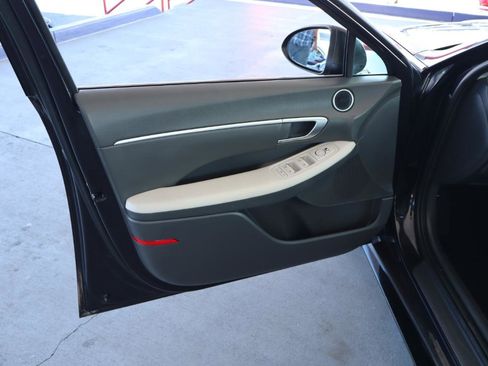 Used 2023 Hyundai Sonata SEL w/ Convenience Package image 12