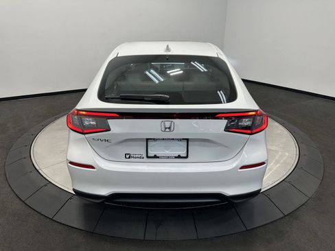 Certified 2024 Honda Civic EX-L image 6