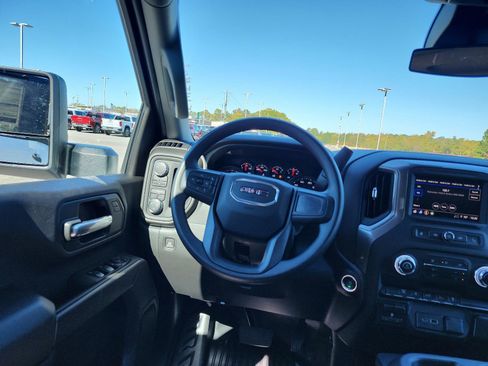 New 2026 GMC Sierra 2500 Pro AWD/4WD image 10