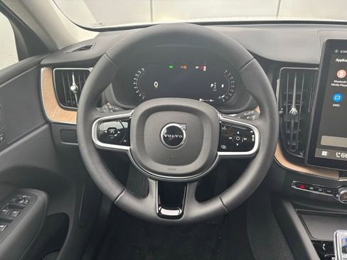 New 2026 Volvo XC60 B5 Plus w/ Climate Package AWD/4WD image 11