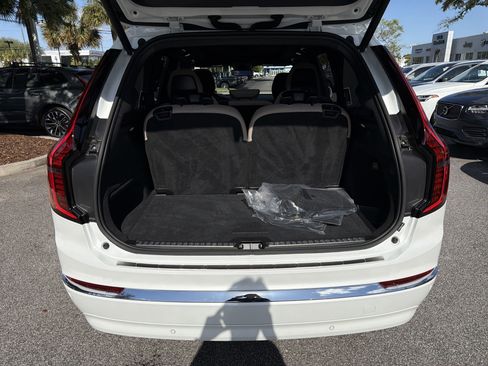 Used 2026 Volvo XC90 B6 Plus w/ Protection Package Premier AWD/4WD image 34