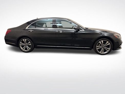 Used 2020 Mercedes-Benz S 560 4MATIC Sedan image 4
