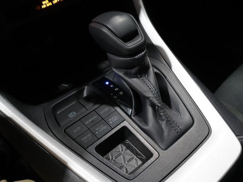 Used 2024 Toyota RAV4 LE image 30