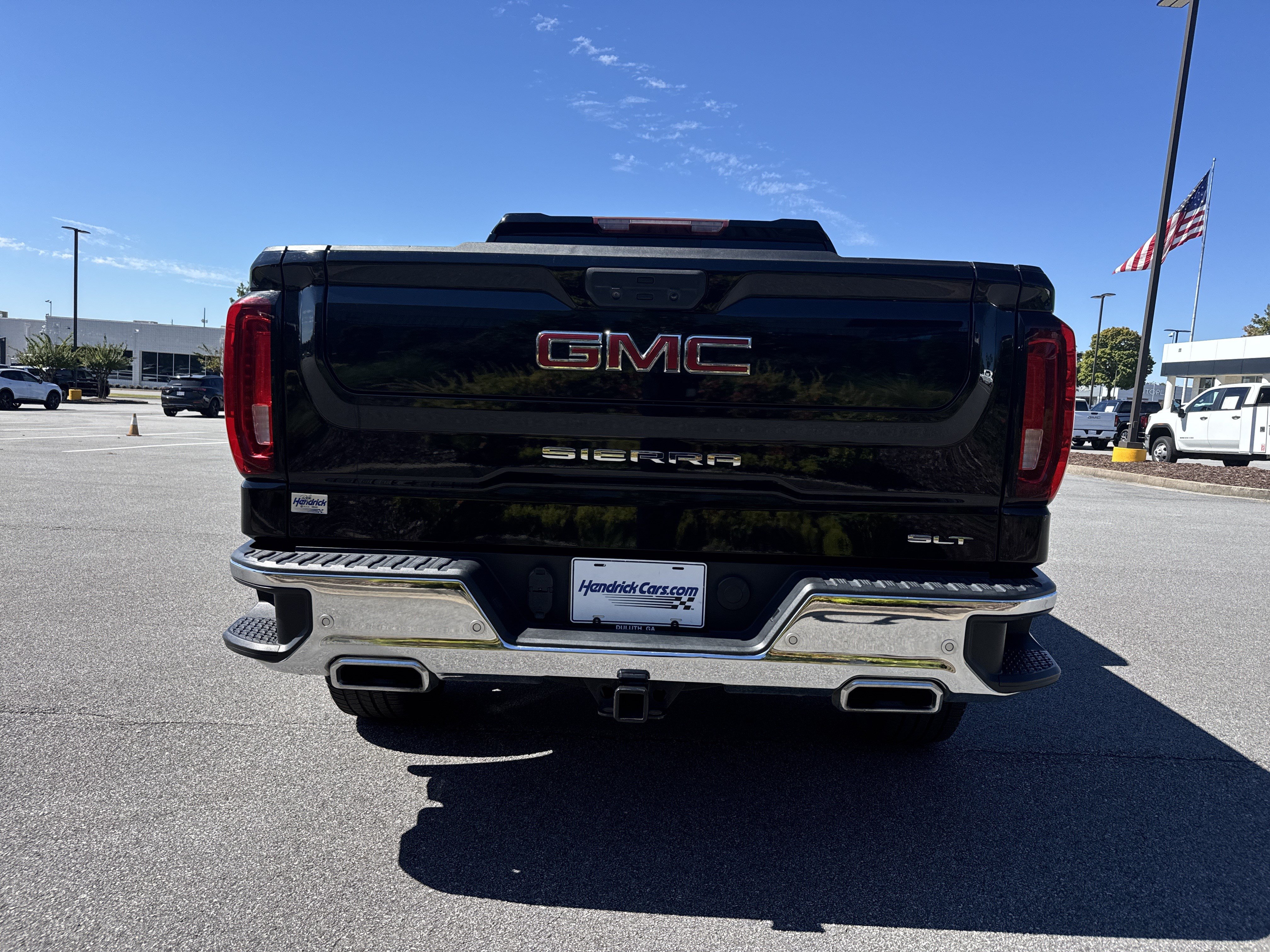 Used 2021 GMC Sierra 1500 SLT w/ SLT Premium Plus Package AWD/4WD image 9
