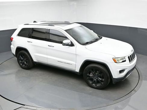 Used 2016 Jeep Grand Cherokee Limited w/ Luxury Group II image 22