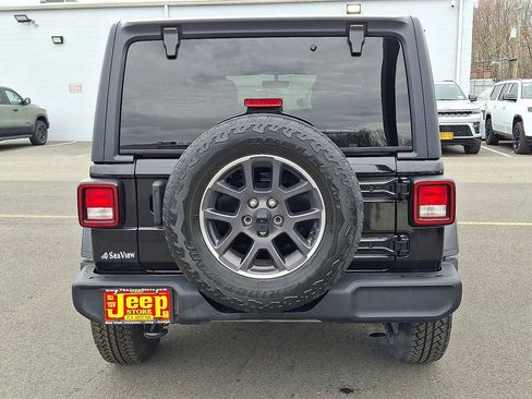 Used 2021 Jeep Wrangler Unlimited Sport image 5