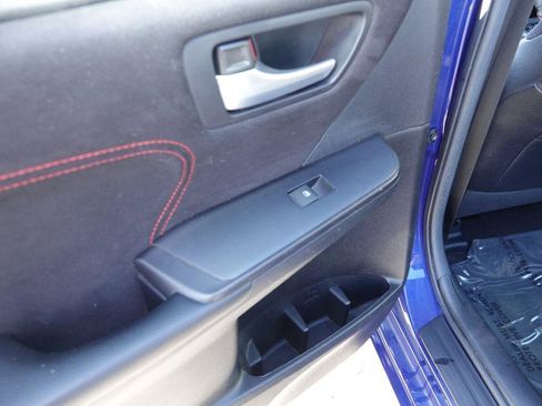 Used 2015 Toyota Camry XSE w/ Moonroof Package image 21