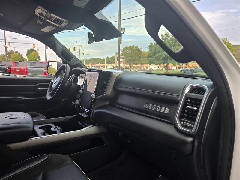 Used 2026 RAM 1500 Laramie AWD/4WD image 14