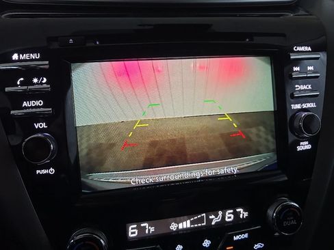 Used 2024 Nissan Murano SV AWD/4WD image 24