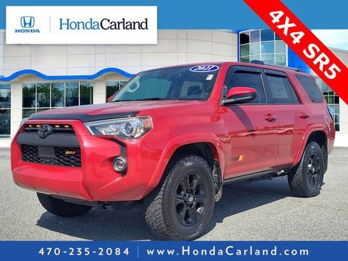 Used 2021 Toyota 4Runner SR5 AWD/4WD image 1
