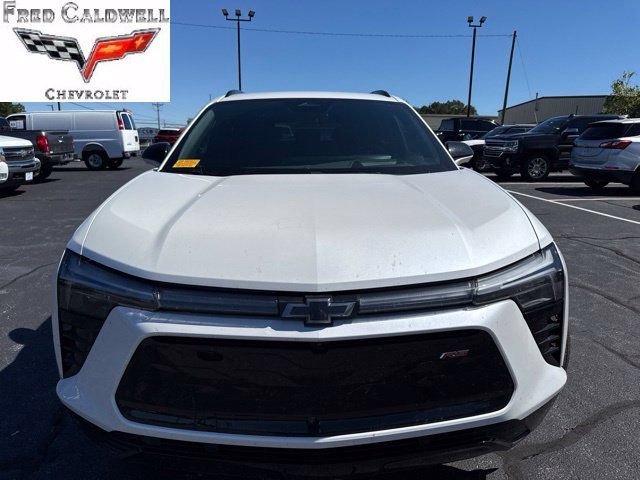 Used 2024 Chevrolet Blazer EV RS AWD/4WD image 2
