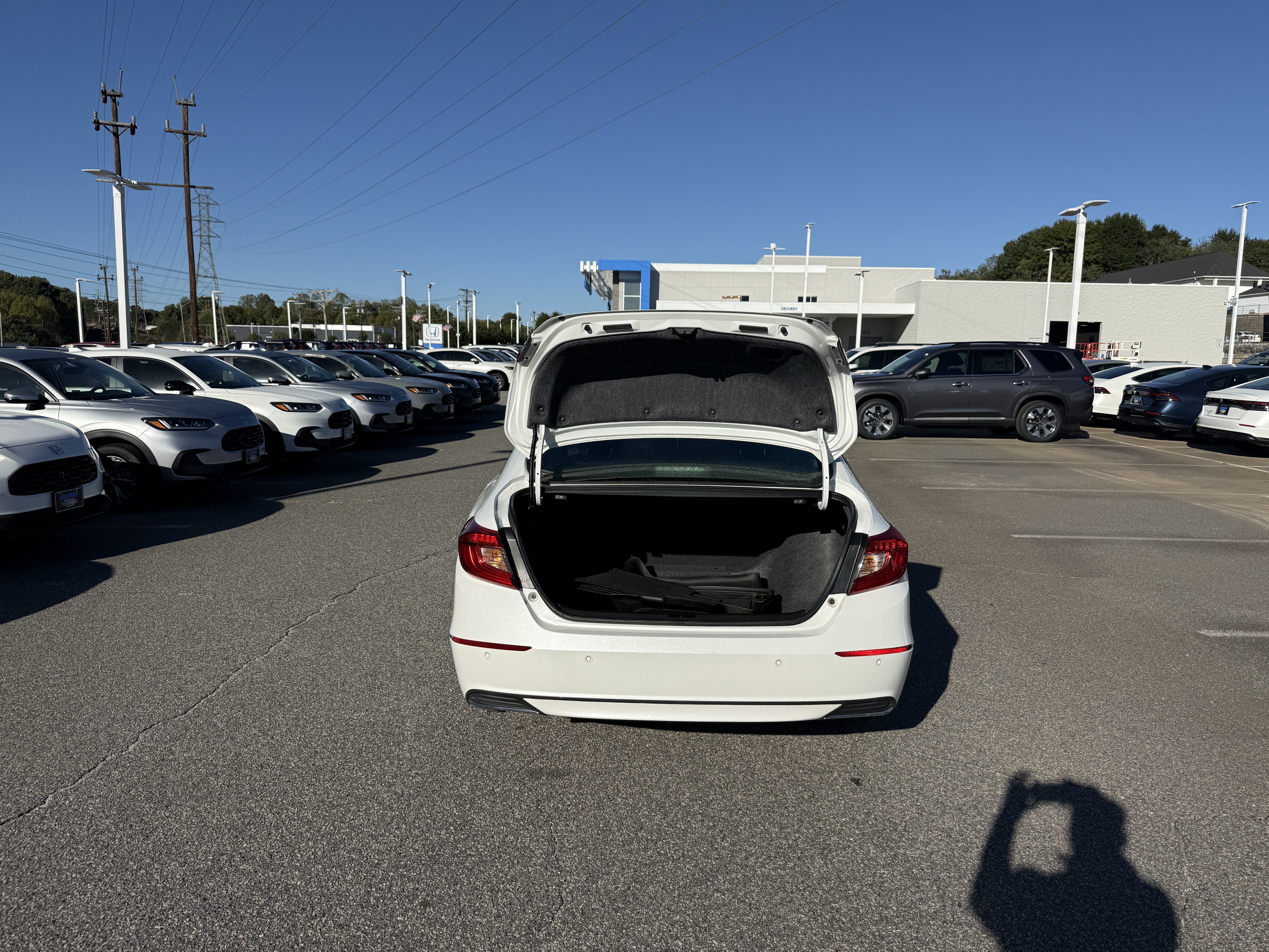 Used 2021 Honda Accord EX-L image 32