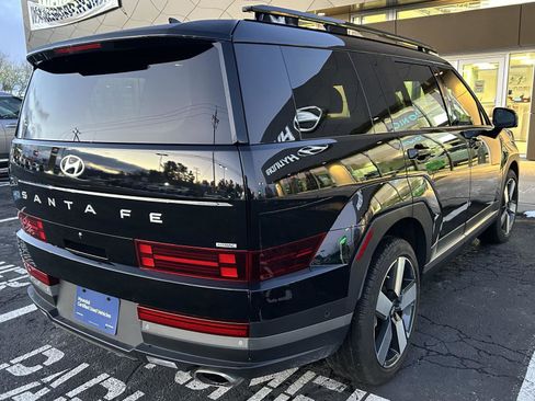 Used 2024 Hyundai Santa Fe Limited image 6