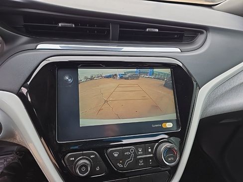 Used 2019 Chevrolet Bolt LT image 24