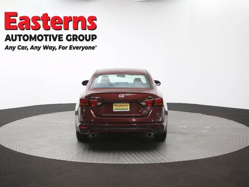 Used 2024 Nissan Altima 2.5 SV w/ SV Premium Package AWD/4WD image 38