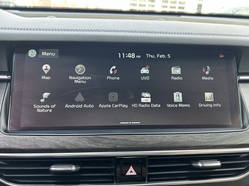 Used 2020 Kia Cadenza Limited image 12