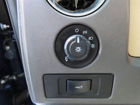 Used 2014 Ford F150 XLT w/ Equipment Group 302A Luxury RWD image 20
