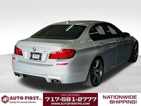 Used 2013 BMW M5 image 3