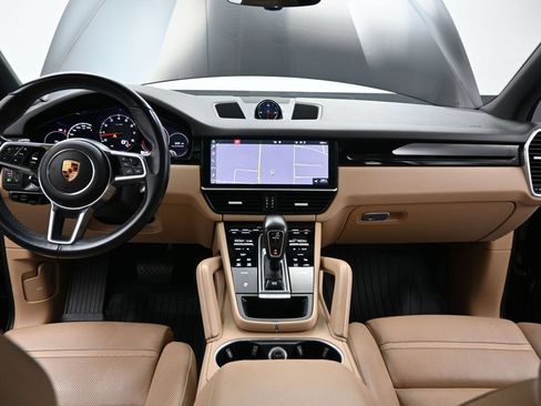 Used 2019 Porsche Cayenne AWD/4WD image 34