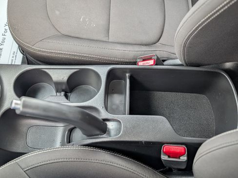 Used 2018 Kia Soul image 23