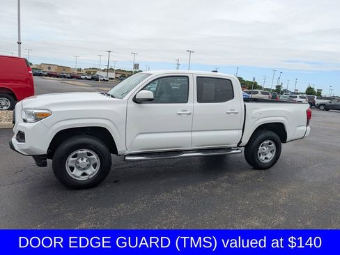 Used 2023 Toyota Tacoma SR AWD/4WD image 4