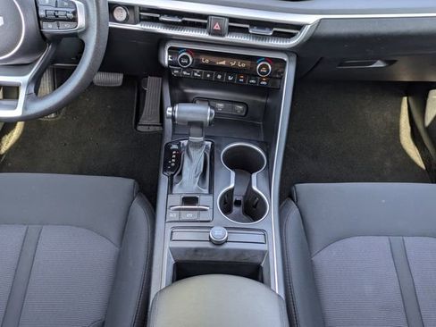 Used 2023 Kia K5 LXS image 19