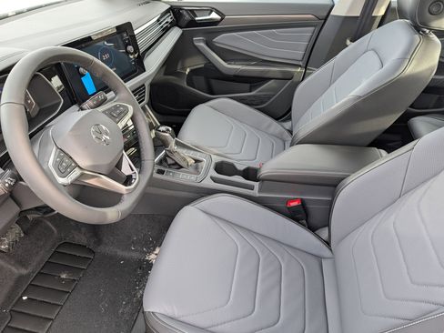 New 2026 Volkswagen Jetta SEL image 6