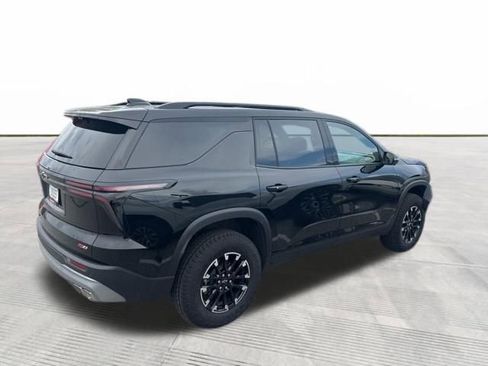 Used 2026 Chevrolet Traverse Z71 w/ Driver Confidence Package AWD/4WD image 3