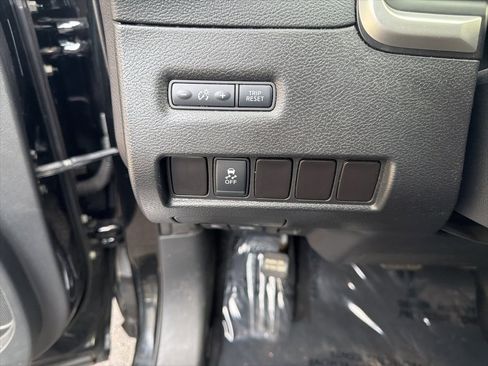 Used 2016 Nissan Murano S image 23