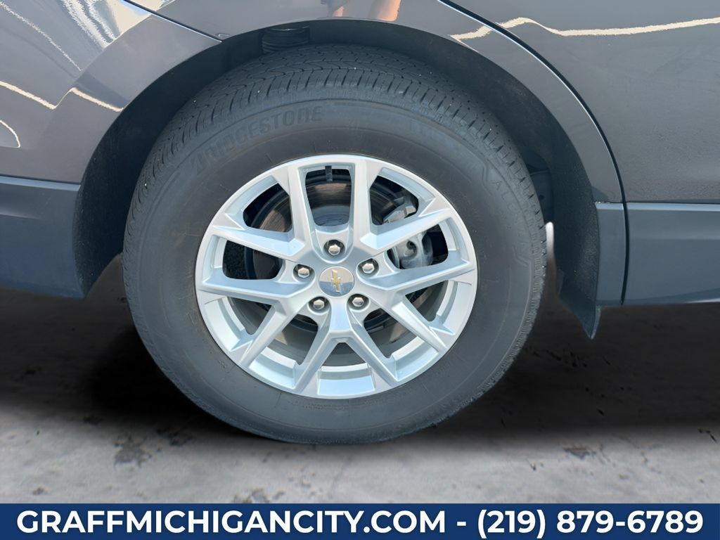 Used 2023 Chevrolet Equinox LT w/ Driver Convenience Package AWD/4WD image 41