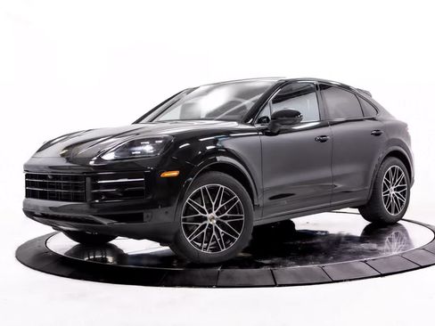 Certified 2026 Porsche Cayenne Coupe AWD/4WD image 1