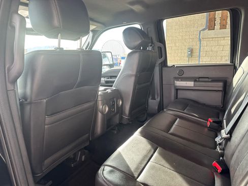 Used 2012 Ford F350 Lariat w/ Chrome Pkg image 32