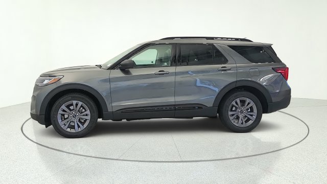 New 2026 Ford Explorer Active w/ Active Comfort Package AWD/4WD image 4