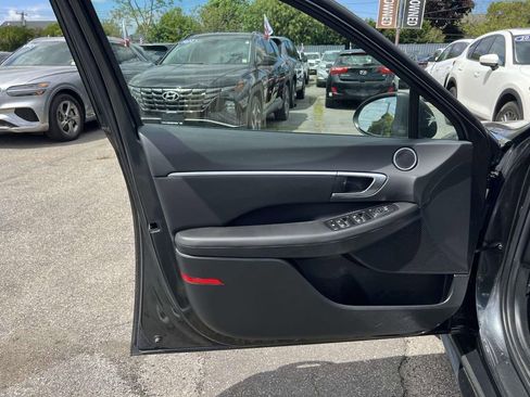 Certified 2023 Hyundai Sonata SEL w/ Preferred Accessory Package FWD image 15