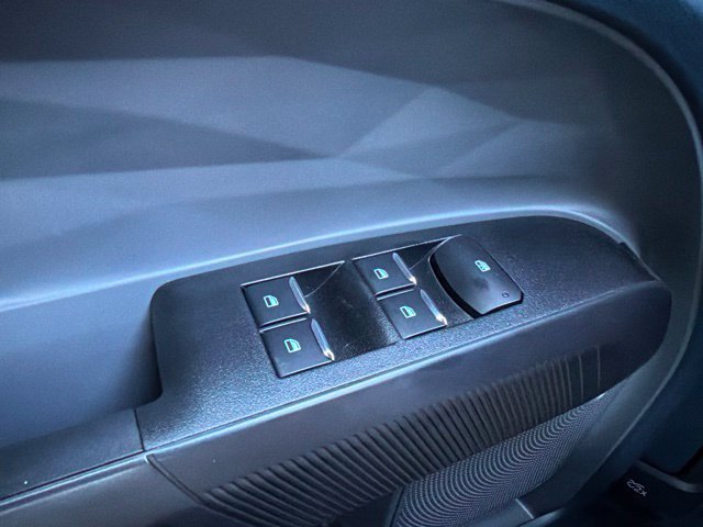 Used 2026 Ford Maverick XL FWD image 21