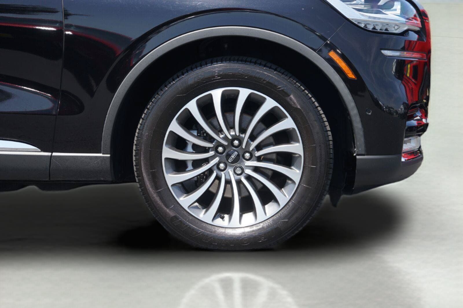Used 2021 Lincoln Aviator Reserve w/ Equipment Group 201A RWD image 4