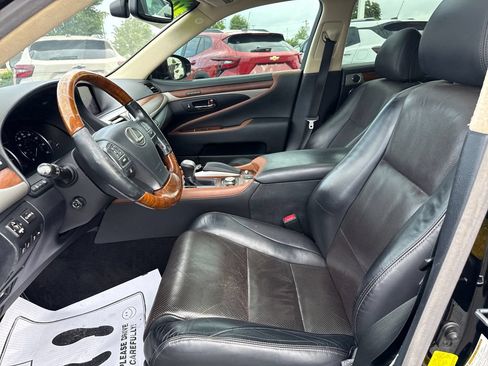 Used 2014 Lexus LS 460 L RWD image 11