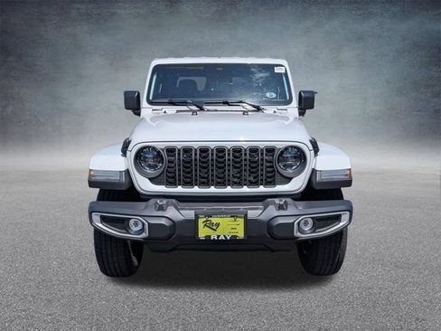 New 2026 Jeep Gladiator Sport AWD/4WD image 11