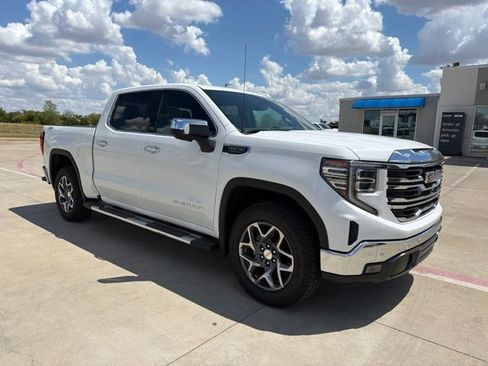 Used 2026 GMC Sierra 1500 SLT w/ SLT Premium Package AWD/4WD image 8
