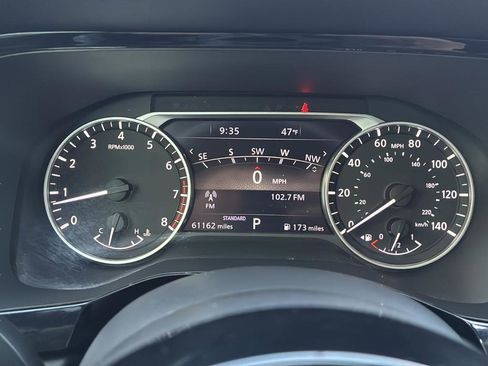 Used 2022 Nissan Pathfinder SL w/ SL Premium Package FWD image 26