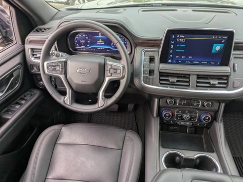 Used 2023 Chevrolet Tahoe Z71 AWD/4WD image 18