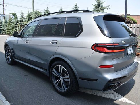 Used 2024 BMW X7 M60i w/ Executive Package AWD/4WD image 4